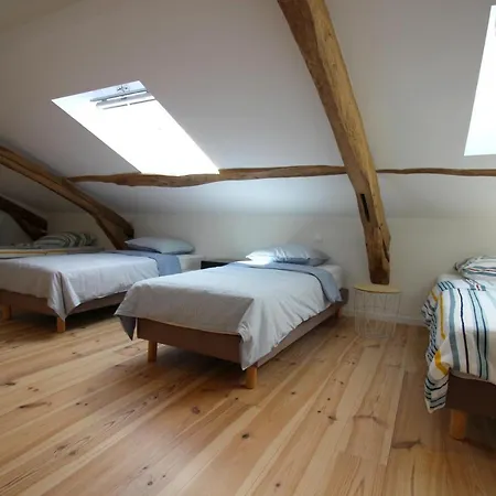 Le Bila Nyaraló Troncens